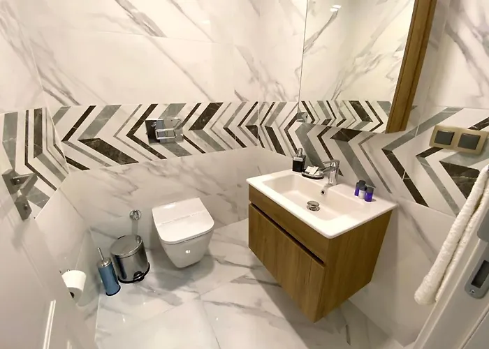 Olivera Suites فندق *