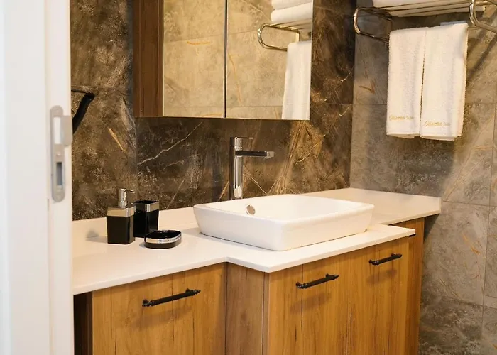 فندق Olivera Suites