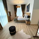 Olivera Suites *